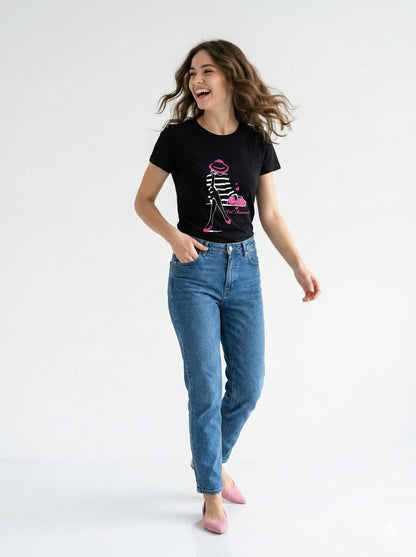 Vel Amour – Women’s Graphic T-Shirt